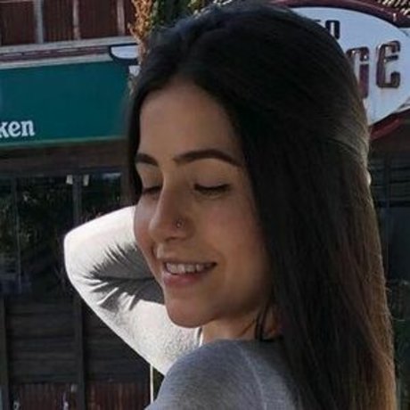 Pauline Ribeiro