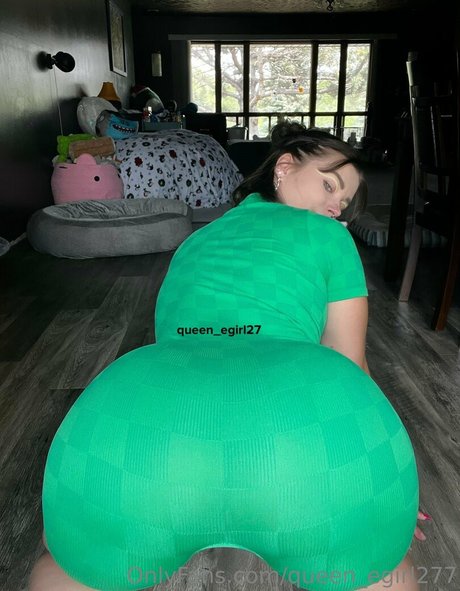 Queen_egirl277