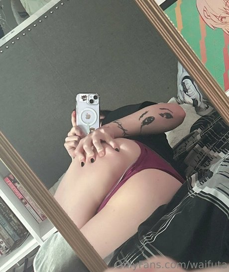 Foto desnuda filtrada de OnlyFans de Waifuta