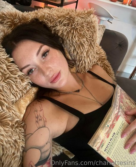 Foto desnuda filtrada de OnlyFans de Charlottesins