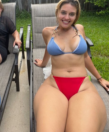 Nadia G