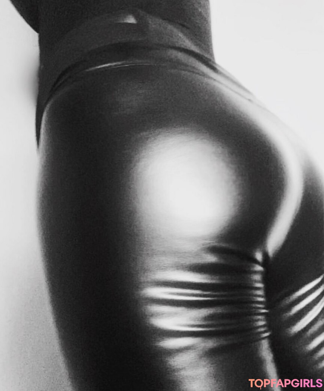 Foto desnuda filtrada de OnlyFans de Darnell Ashbury #13 Foto desnuda filtrada de OnlyFans de Darnell Ashbury #13