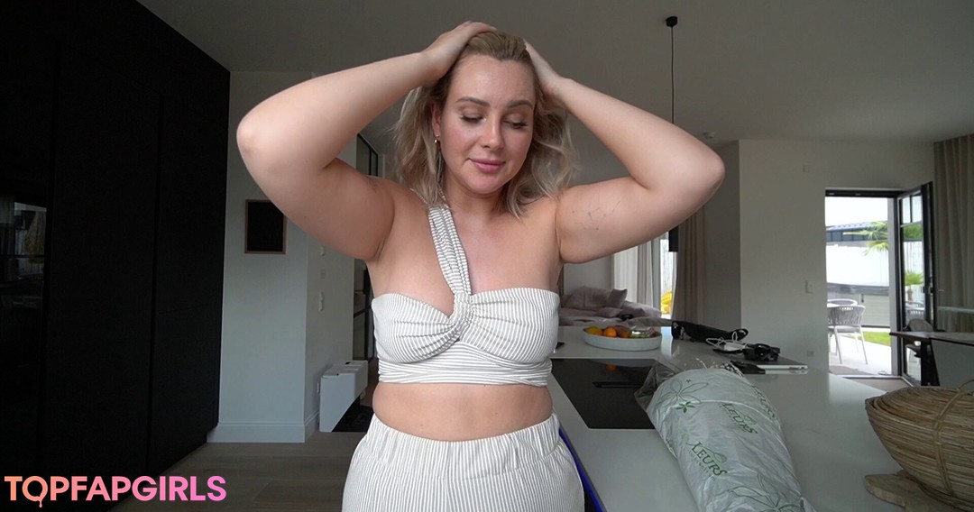 Foto desnuda filtrada de OnlyFans de Maren Wolf #414 Foto desnuda filtrada de OnlyFans de Maren Wolf #414