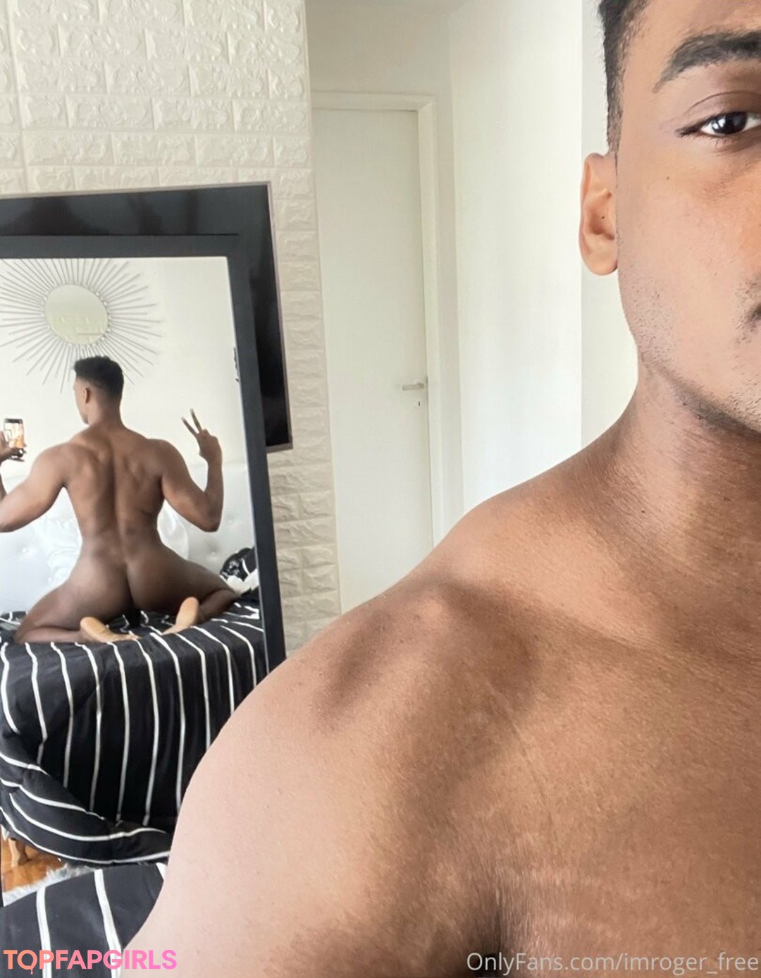 Foto desnuda filtrada de OnlyFans de Imrogerfree #113 Foto desnuda filtrada de OnlyFans de Imrogerfree #113