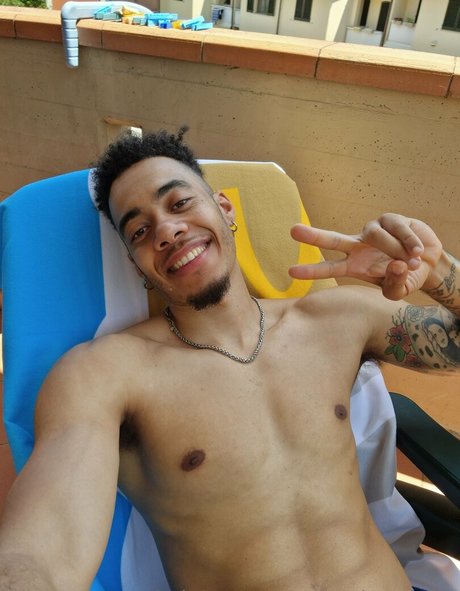 Foto desnuda filtrada de OnlyFans de Magicsempai