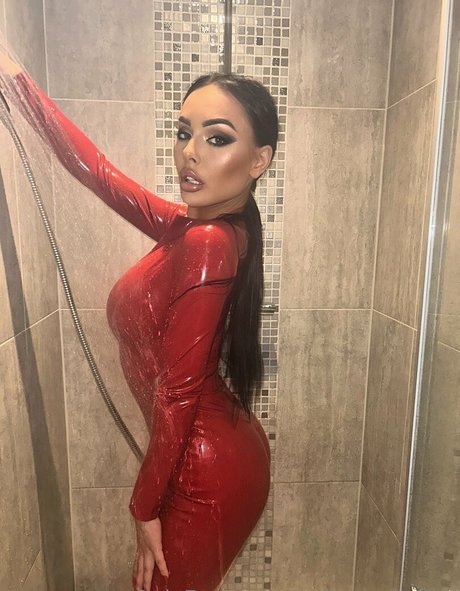 Evilwomanfree