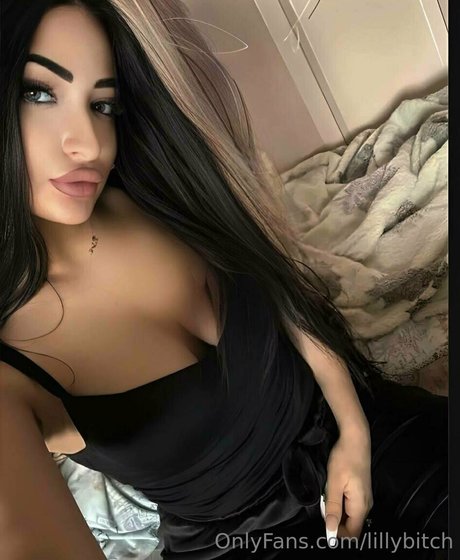 Lillybitch
