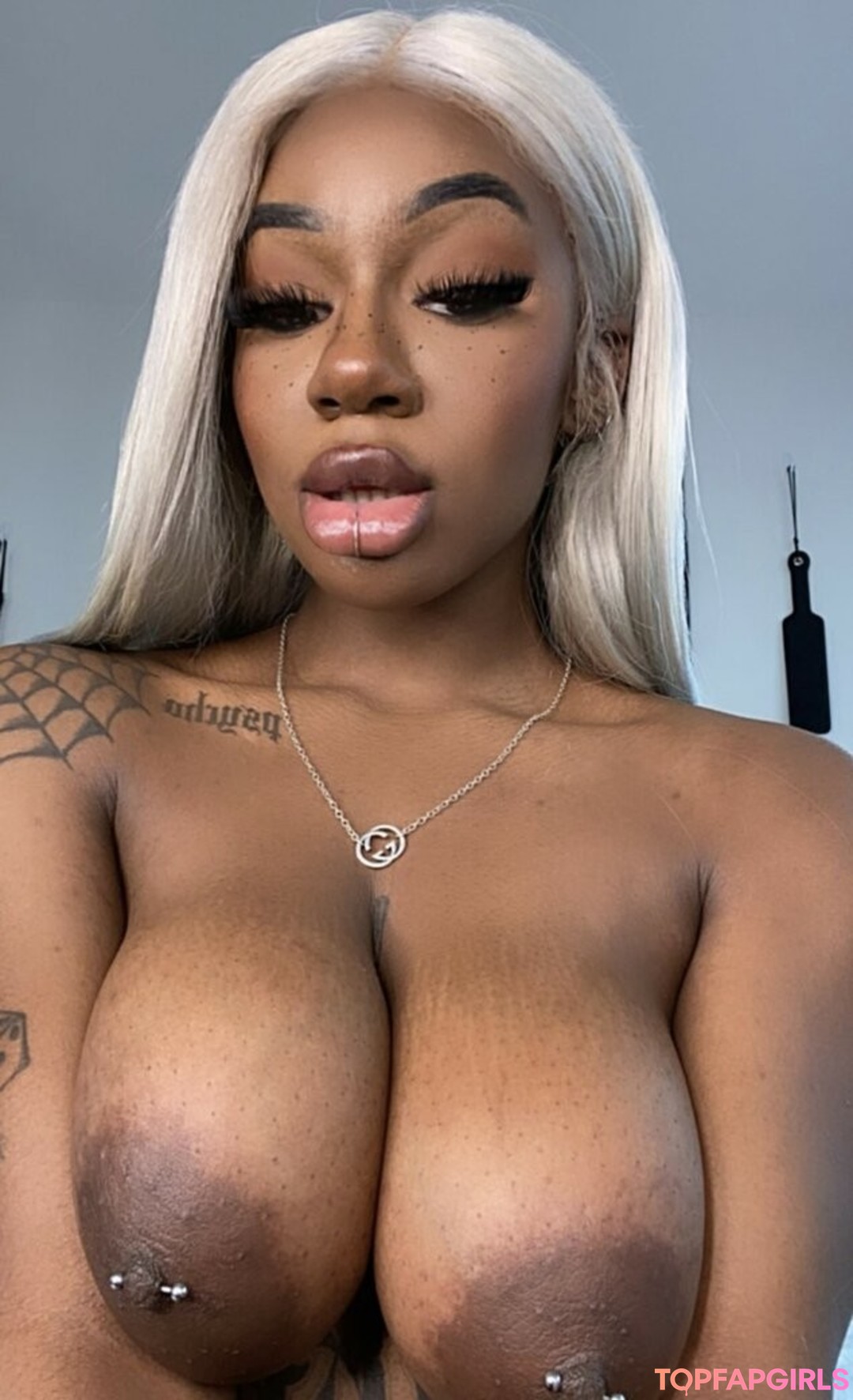 Foto desnuda filtrada de OnlyFans de Armani Black #54 Foto desnuda filtrada de OnlyFans de Armani Black #54