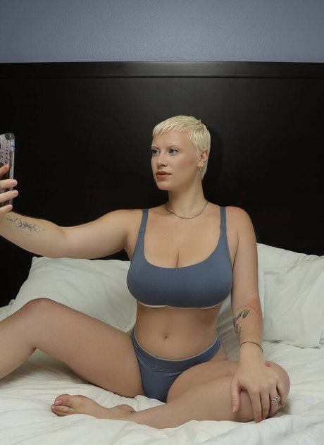 Babyyliv