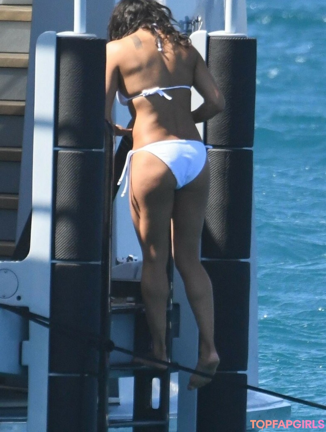 Foto desnuda filtrada de OnlyFans de Michelle Rodriguez #120 Foto desnuda filtrada de OnlyFans de Michelle Rodriguez #120