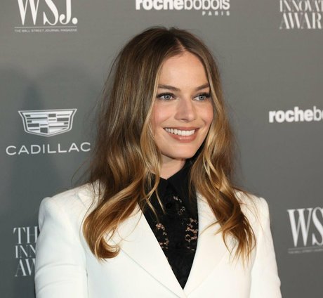 Margot Robbie