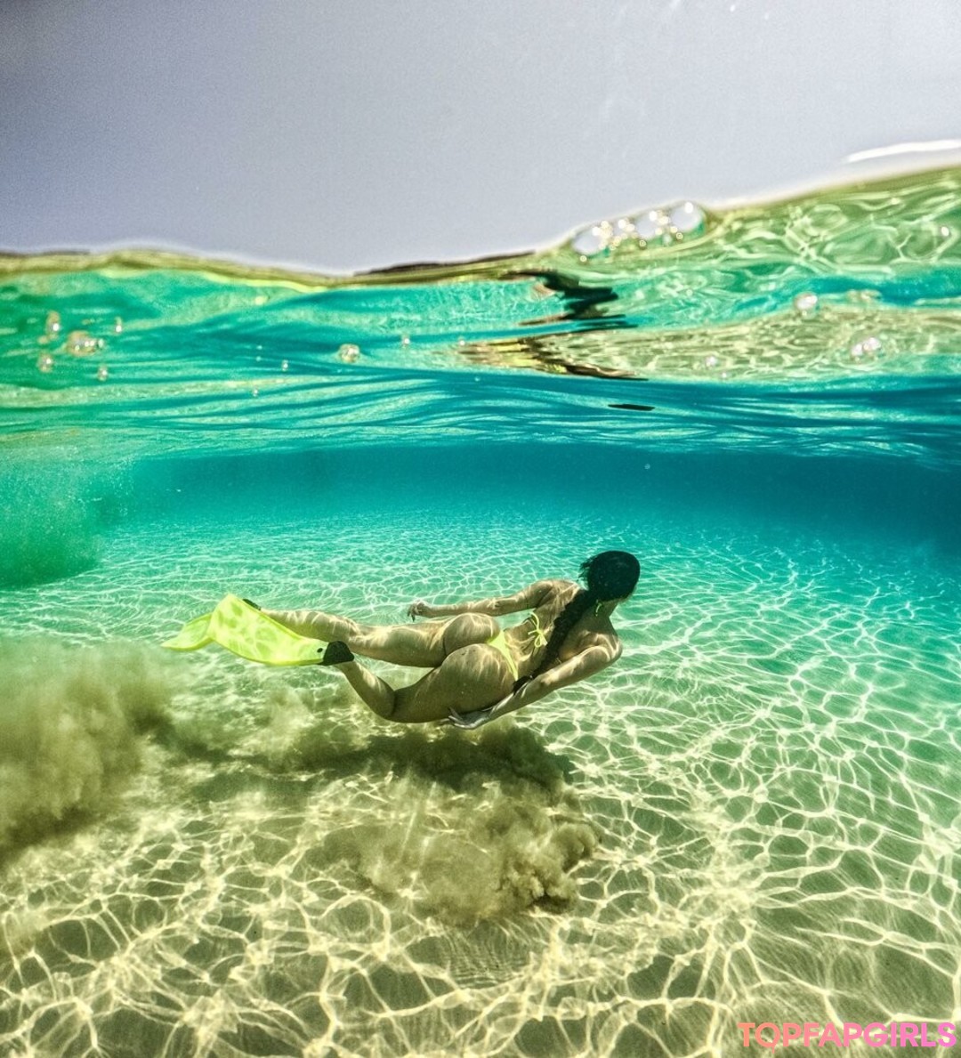 Foto desnuda filtrada de OnlyFans de Emily Garcia #130 Foto desnuda filtrada de OnlyFans de Emily Garcia #130