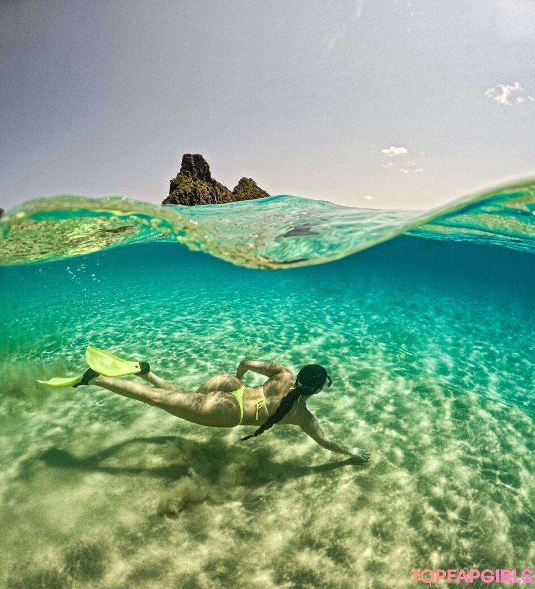 Foto desnuda filtrada de OnlyFans de Emily Garcia #131 Foto desnuda filtrada de OnlyFans de Emily Garcia #131