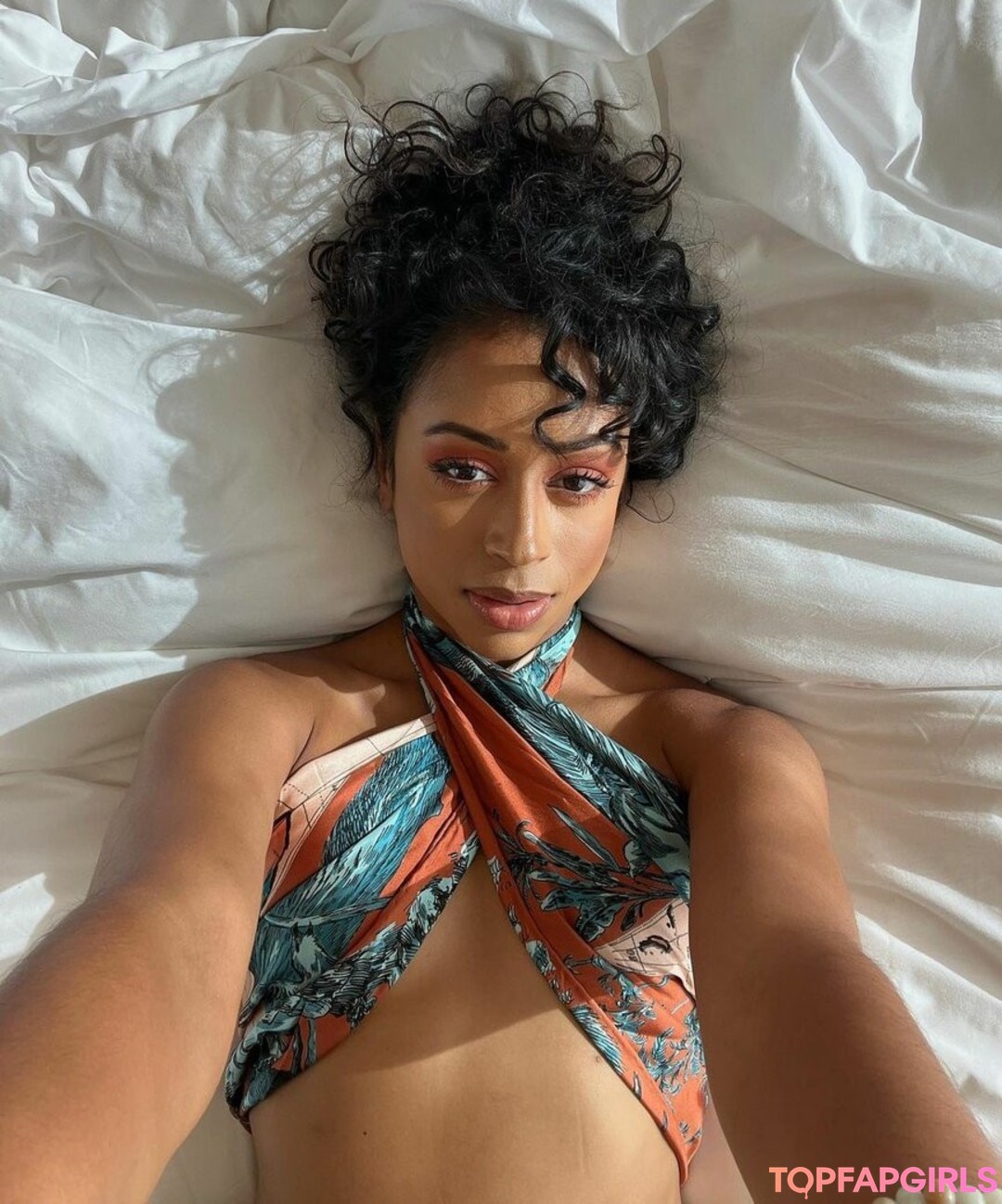 Foto desnuda filtrada de OnlyFans de Liza Koshy #43 Foto desnuda filtrada de OnlyFans de Liza Koshy #43