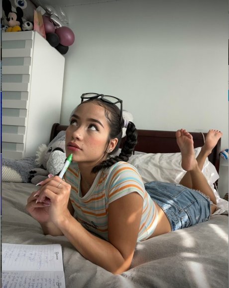 Sia ASMR