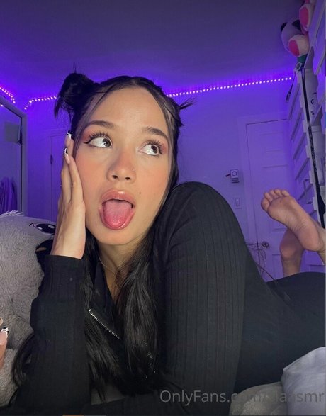 Sia ASMR