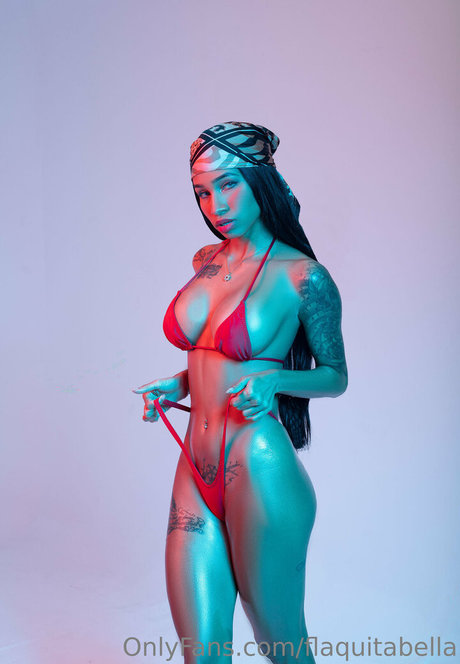 Foto desnuda filtrada de OnlyFans de Flaquitabella