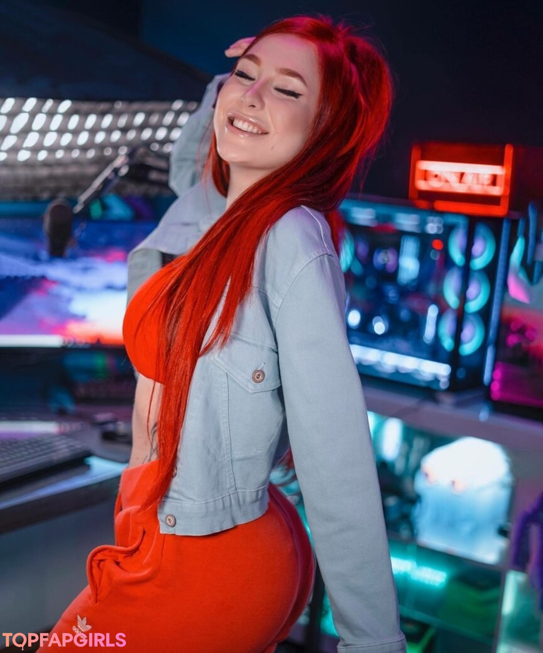 Foto desnuda filtrada de OnlyFans de Diana Zambrozuski #47 Foto desnuda filtrada de OnlyFans de Diana Zambrozuski #47