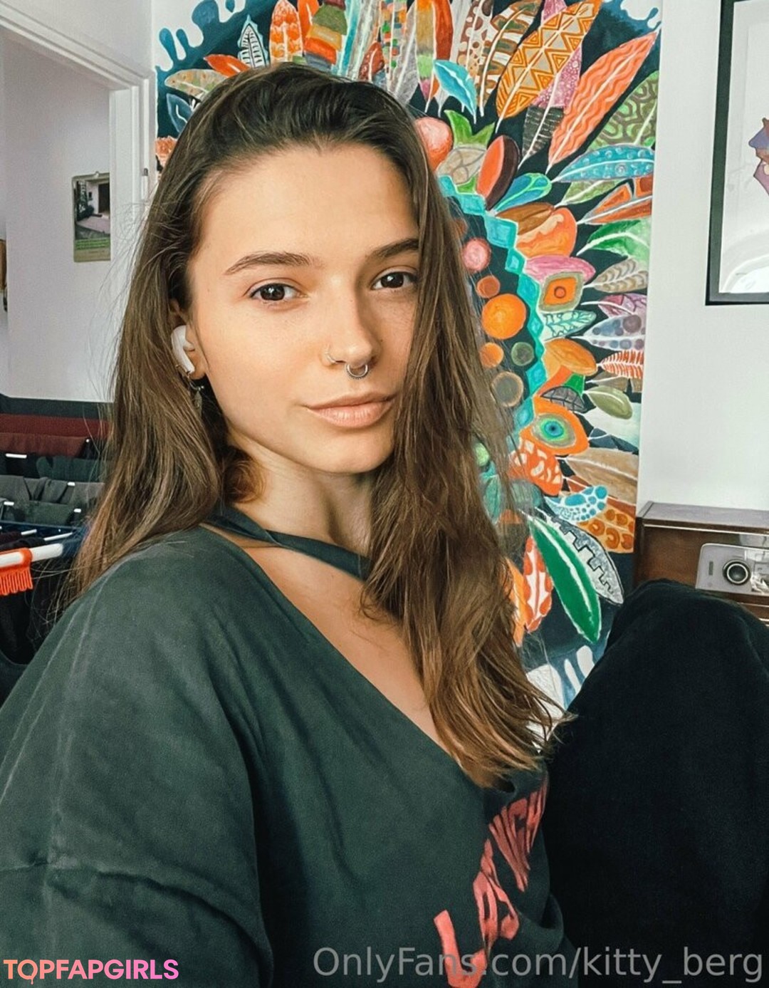 Foto desnuda filtrada de OnlyFans de Kitty Berg #117 Foto desnuda filtrada de OnlyFans de Kitty Berg #117