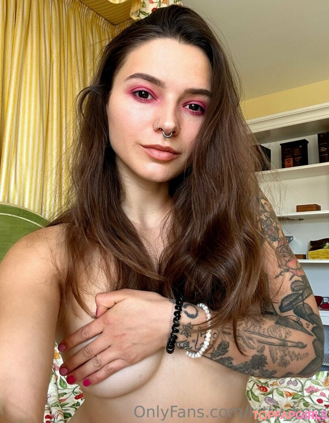 Foto desnuda filtrada de OnlyFans de Kitty Berg #338 Foto desnuda filtrada de OnlyFans de Kitty Berg #338