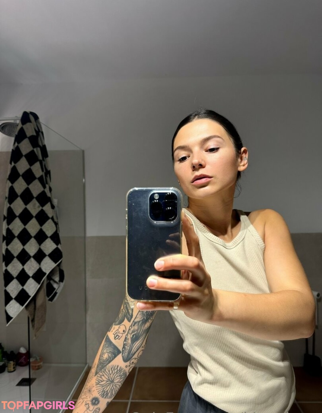 Foto desnuda filtrada de OnlyFans de Kitty Berg #413 Foto desnuda filtrada de OnlyFans de Kitty Berg #413