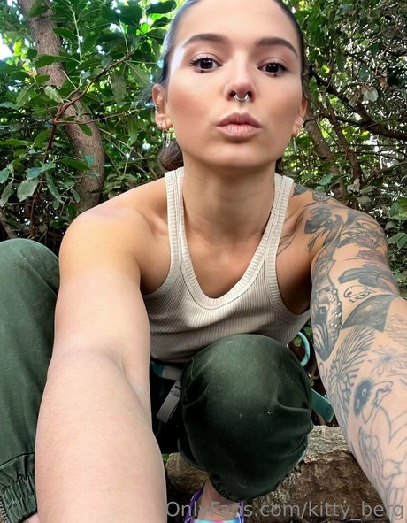 Foto desnuda filtrada de OnlyFans de Kitty Berg