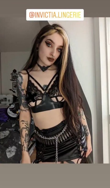 Foto desnuda filtrada de OnlyFans de Melissa Lil