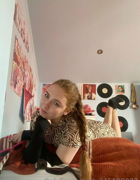 Foto desnuda filtrada de OnlyFans de Aerinemerald