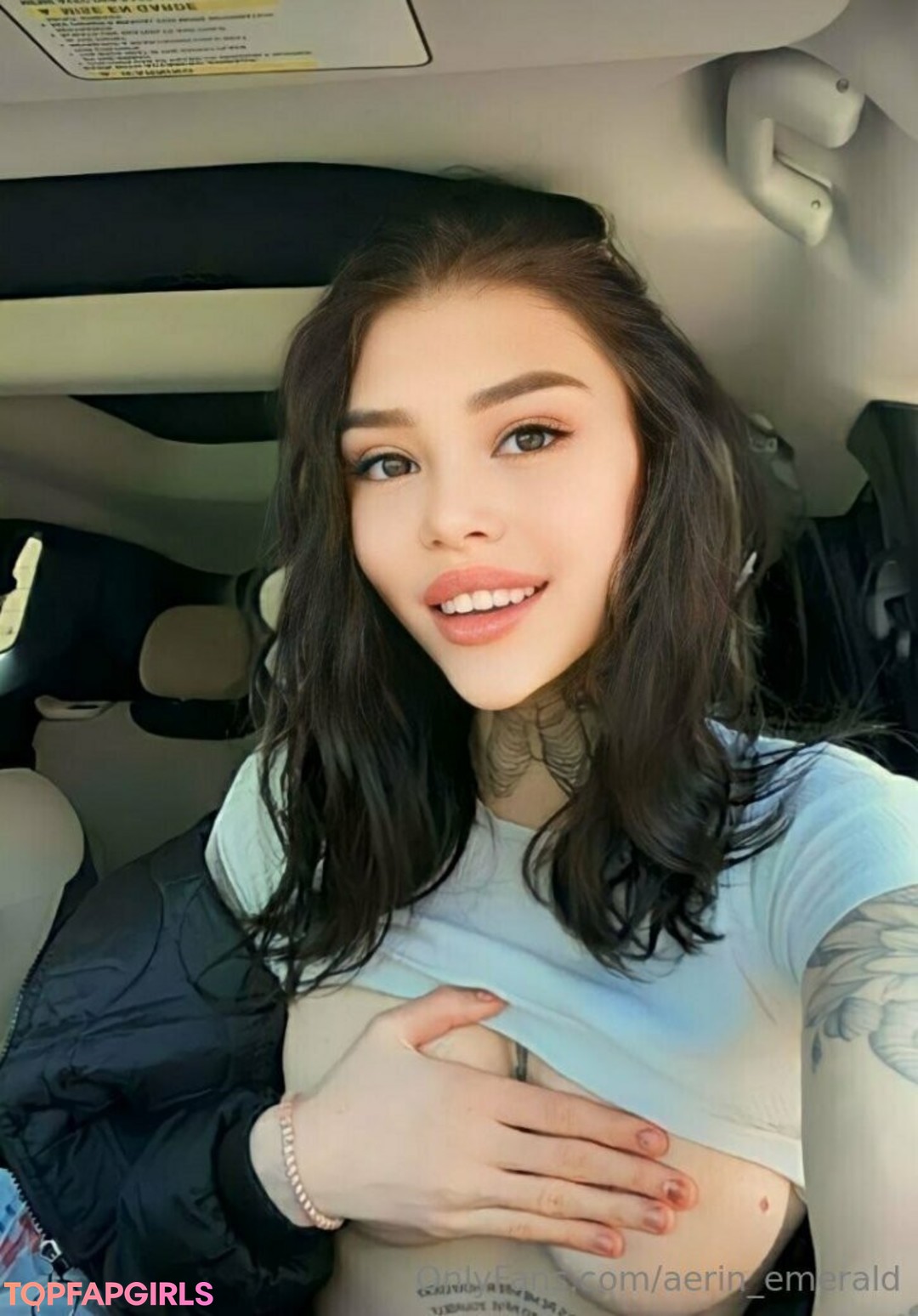Foto desnuda filtrada de OnlyFans de Aerinemerald #83 Foto desnuda filtrada de OnlyFans de Aerinemerald #83