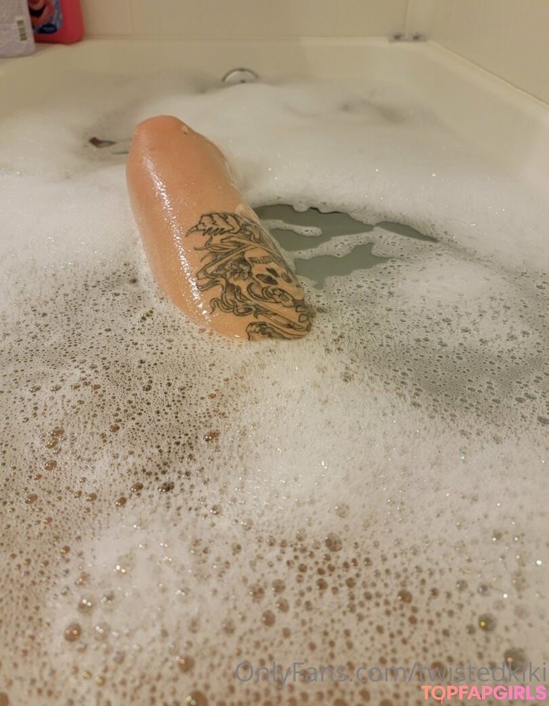 Foto desnuda filtrada de OnlyFans de Twistedkiki #49 Foto desnuda filtrada de OnlyFans de Twistedkiki #49