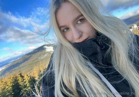 Eveline_hot