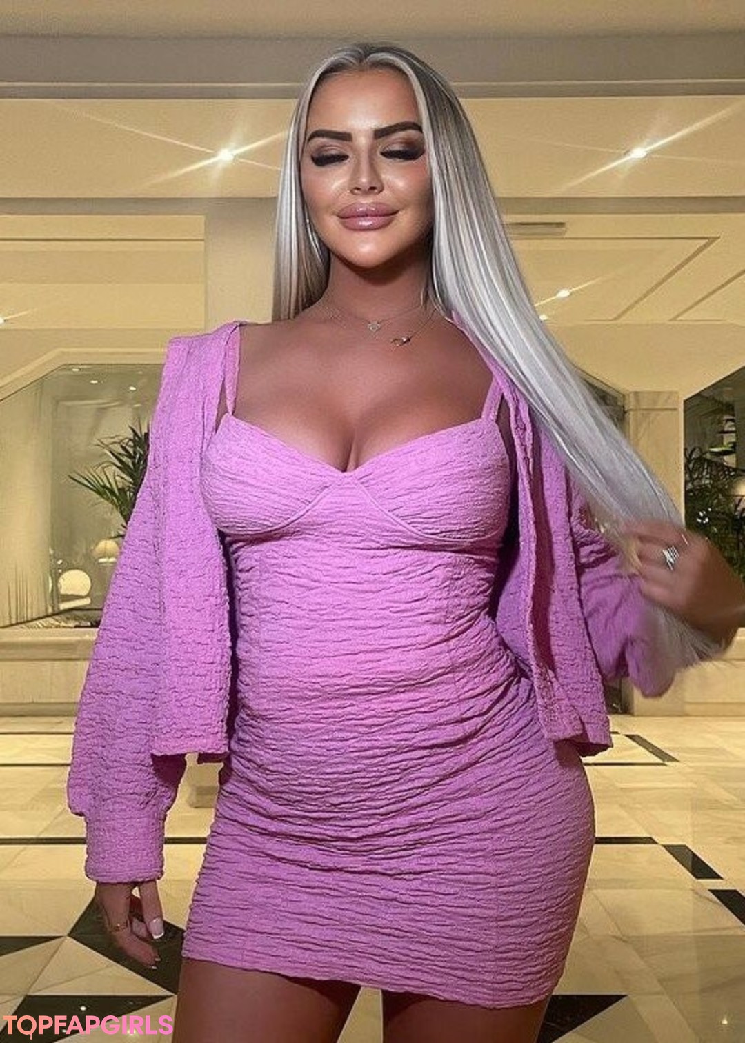 Foto desnuda filtrada de OnlyFans de Mega Clarke #120 Foto desnuda filtrada de OnlyFans de Mega Clarke #120