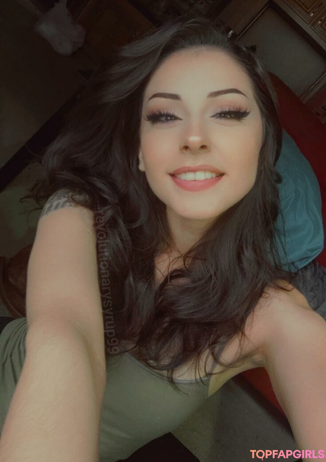 Foto desnuda filtrada de OnlyFans de Revolutionarysyrup99 #31 Foto desnuda filtrada de OnlyFans de Revolutionarysyrup99 #31