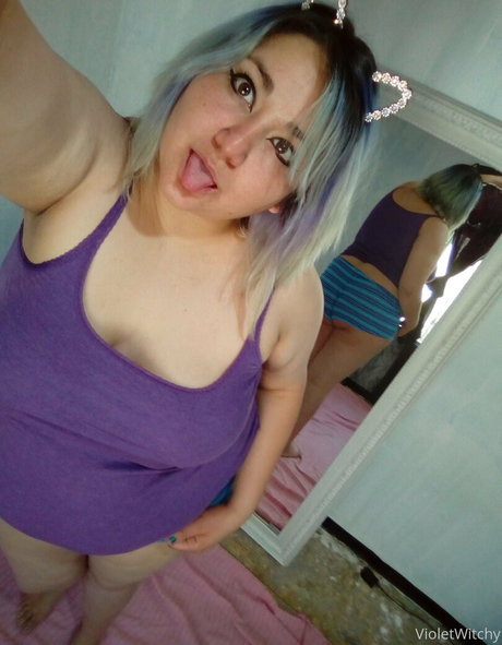 Violetwitchy