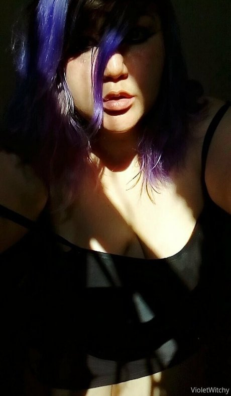 Violetwitchy