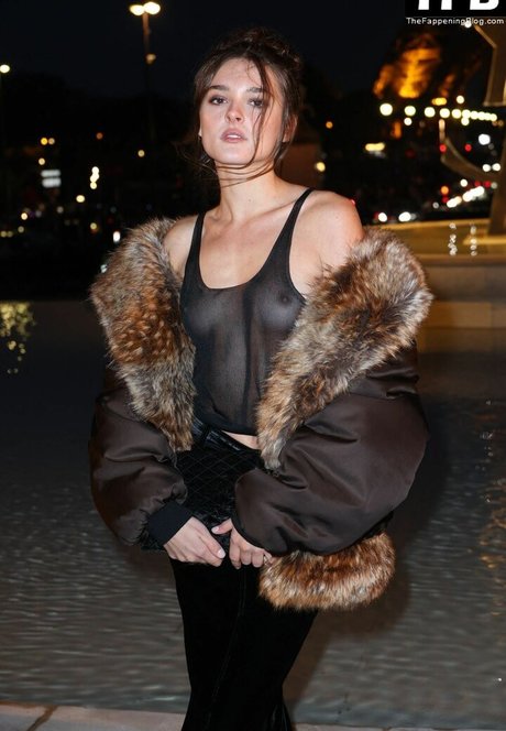 Charlotte Lawrence