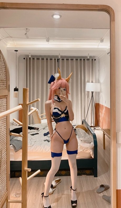 Foto desnuda filtrada de OnlyFans de Elizamiaomiao72