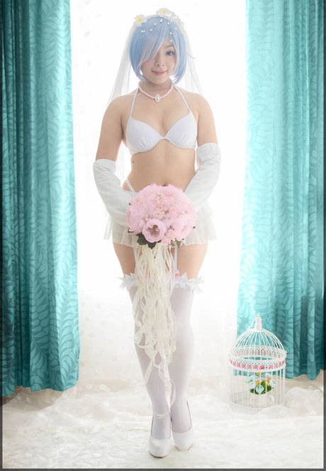 Hitomi Locks
