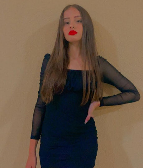 Foto desnuda filtrada de OnlyFans de Barbarabuer