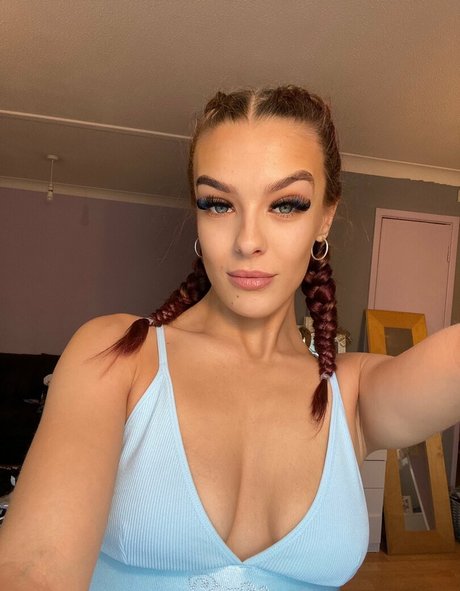 Foto desnuda filtrada de OnlyFans de Shannon Moore