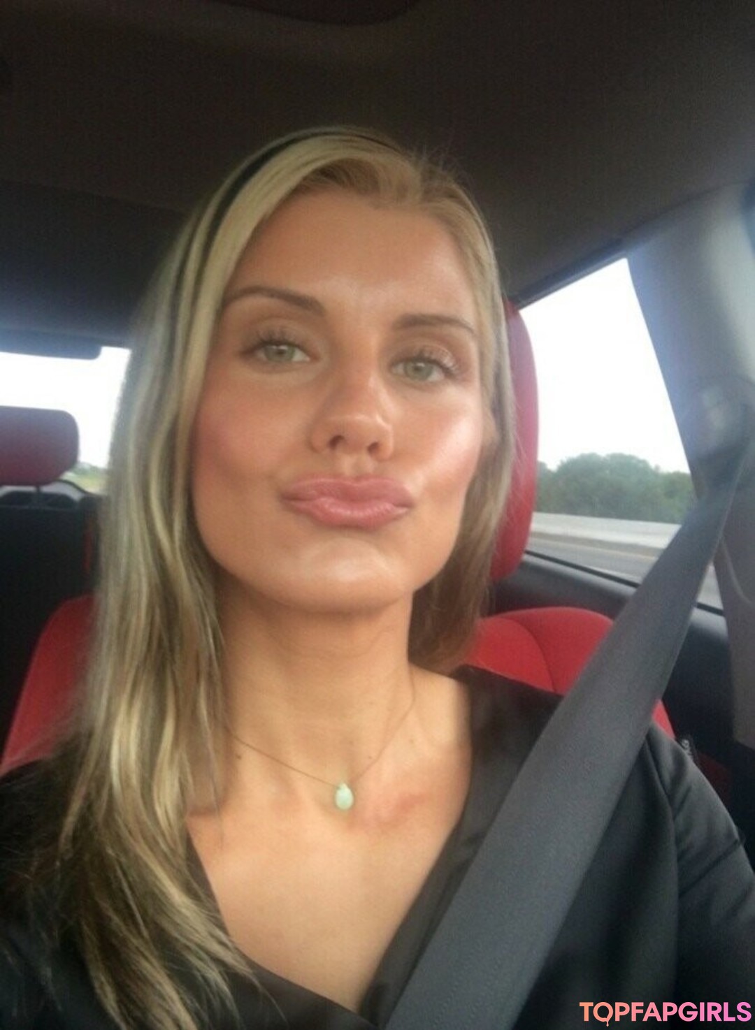 Foto desnuda filtrada de OnlyFans de Cassie Bender #126 Foto desnuda filtrada de OnlyFans de Cassie Bender #126