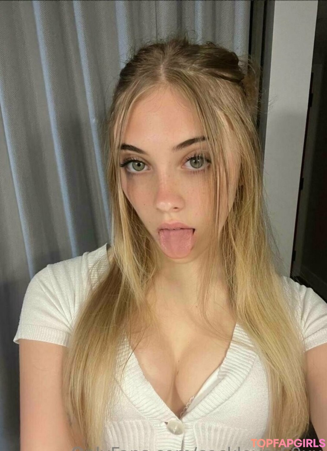 Foto desnuda filtrada de OnlyFans de Cocklover69xx #1010 Foto desnuda filtrada de OnlyFans de Cocklover69xx #1010