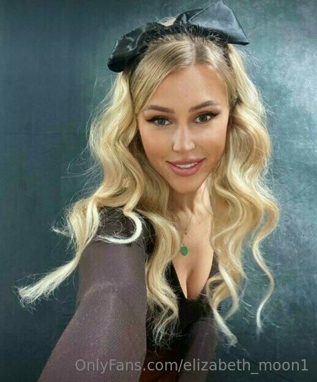 Elizabeth_moon1
