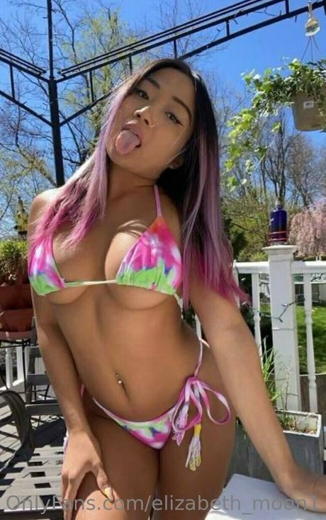 Elizabeth_moon1