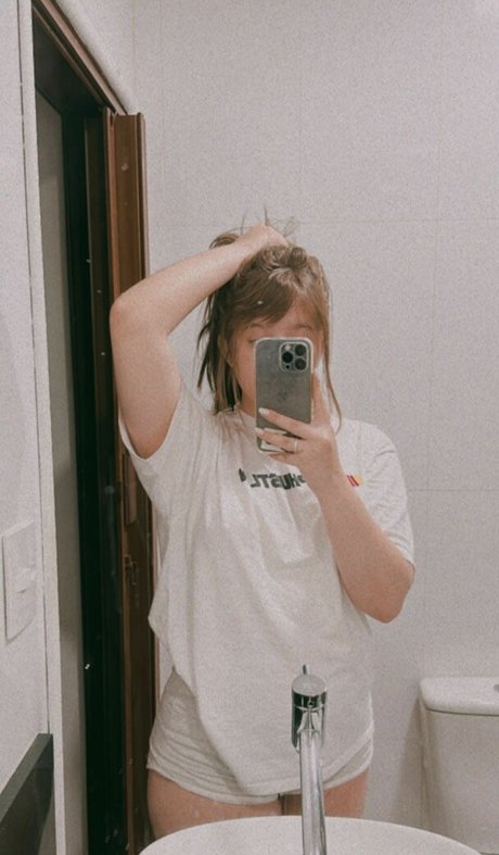 Foto desnuda filtrada de OnlyFans de Beatriz Milhomens