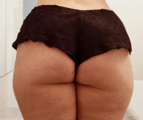 Foto desnuda filtrada de OnlyFans de Rich Protection