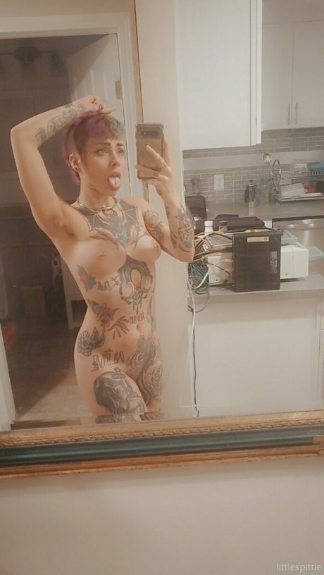 Foto desnuda filtrada de OnlyFans de Littlespittle