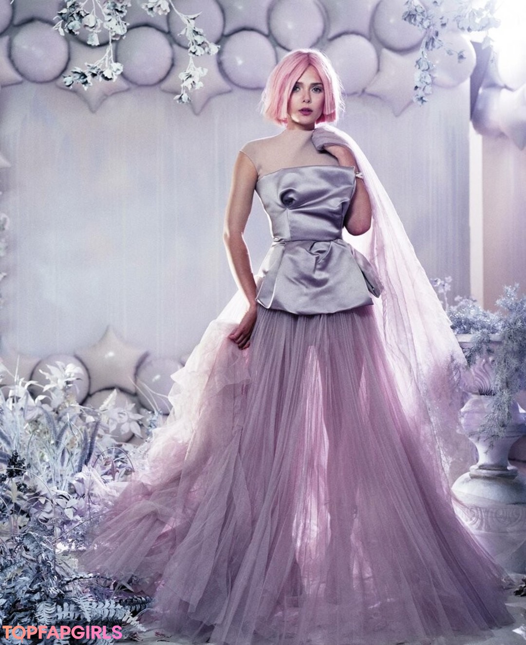 Foto desnuda filtrada de OnlyFans de Elizabeth Olsen #265 Foto desnuda filtrada de OnlyFans de Elizabeth Olsen #265