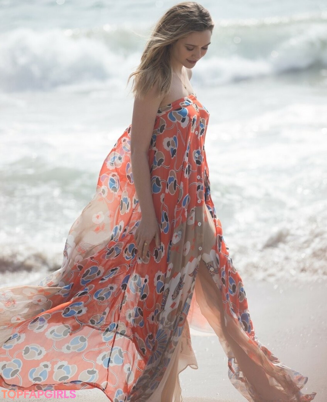 Foto desnuda filtrada de OnlyFans de Elizabeth Olsen #408 Foto desnuda filtrada de OnlyFans de Elizabeth Olsen #408