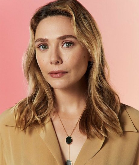 Foto desnuda filtrada de OnlyFans de Elizabeth Olsen